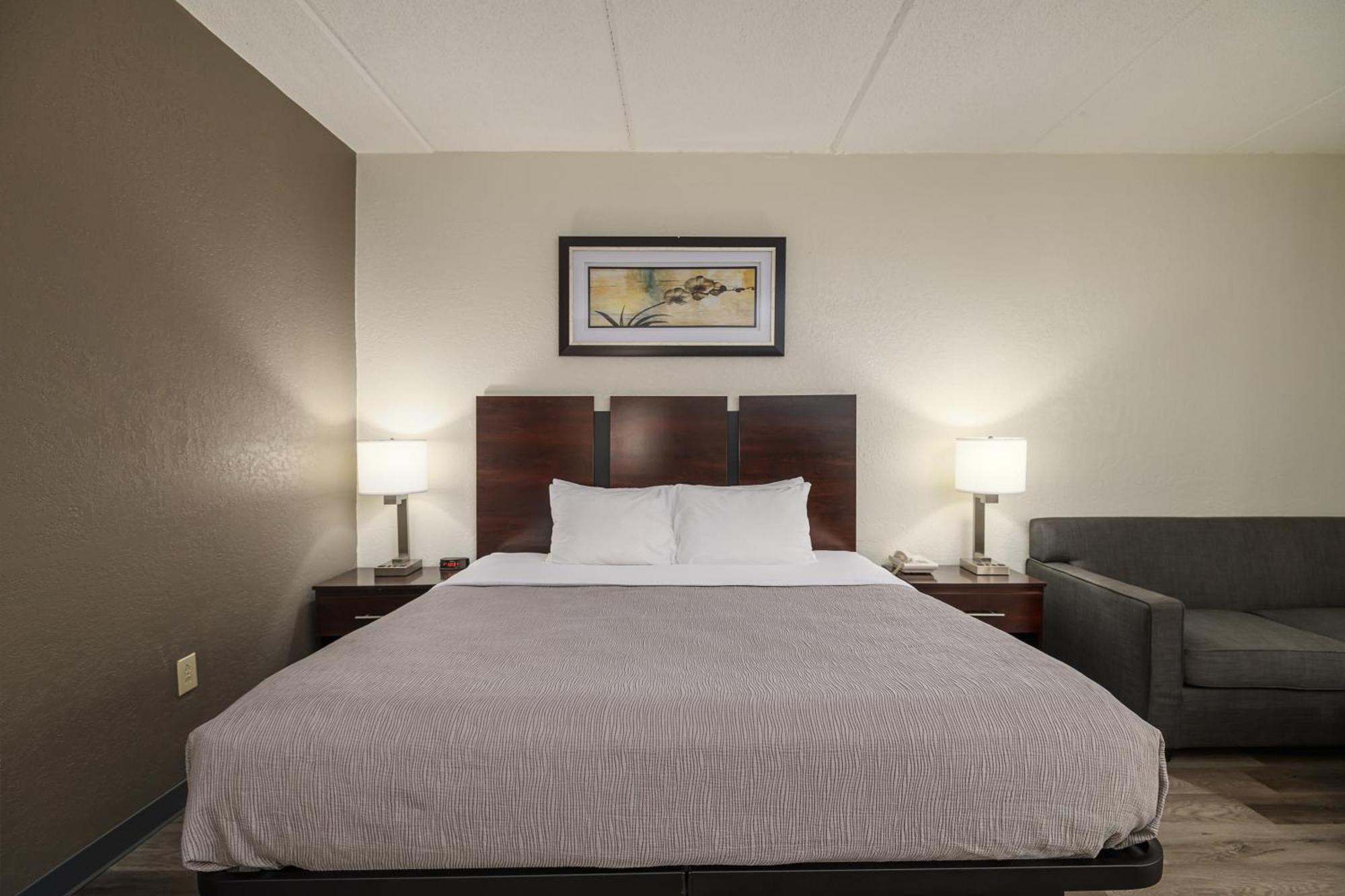 Quality Inn & Suites Лексингтън Екстериор снимка